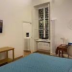 Domus Alfieri Al Colosseo *