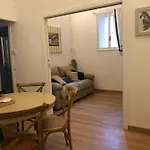 شقة Domus Alfieri Al Colosseo