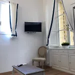 Domus Alfieri Al Colosseo شقة روما